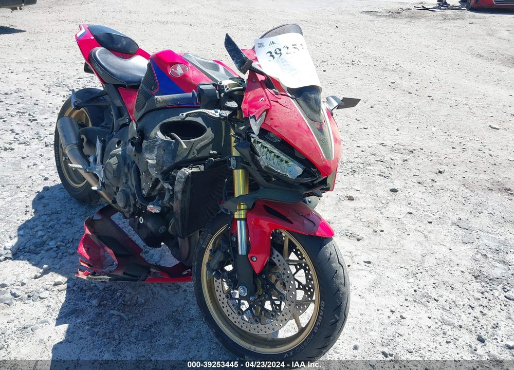2022 HONDA CBR1000 RA VIN: JH2SC7752NK500478