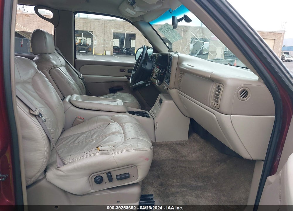 2001 CHEVROLET TAHOE VIN: 1GNEK13T81J284170