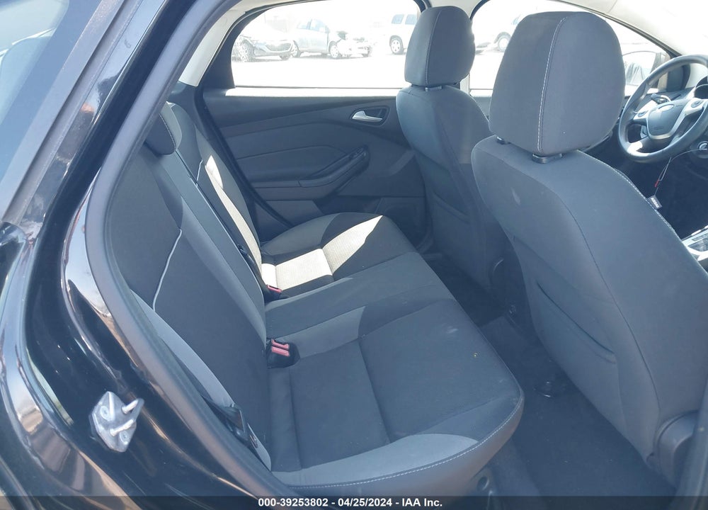 2014 FORD FOCUS SE VIN: 1FADP3F22EL224387