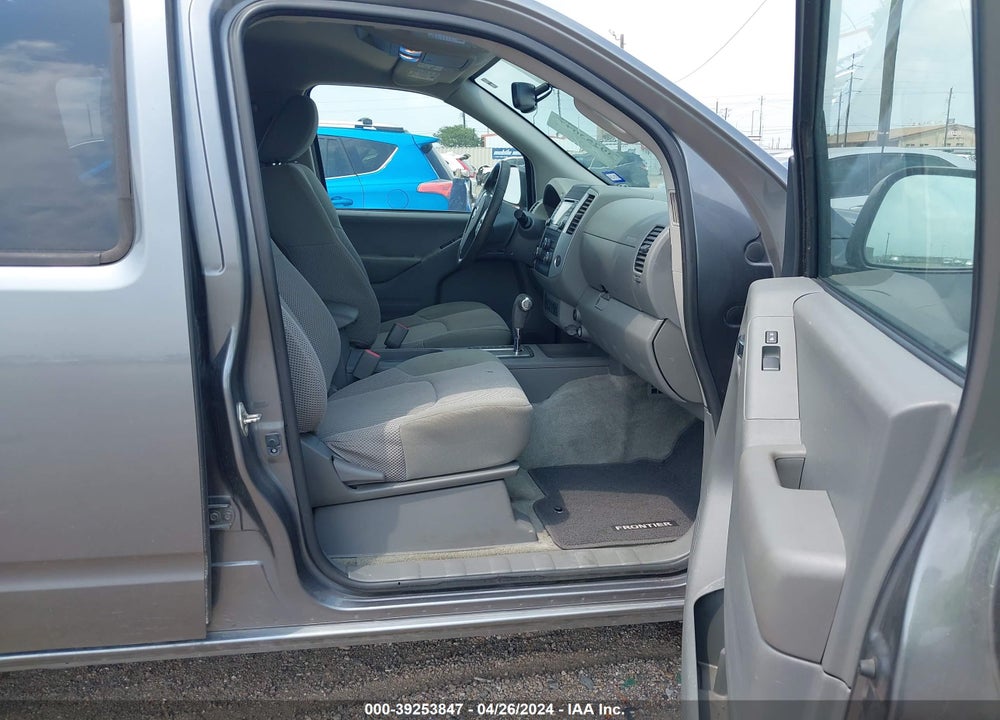 2018 NISSAN FRONTIER SV VIN: 1N6DD0ER4JN737555