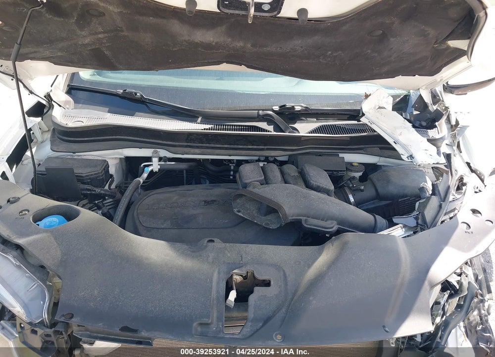 2018 HONDA RIDGELINE SPORT VIN: 5FPYK3F17JB003888
