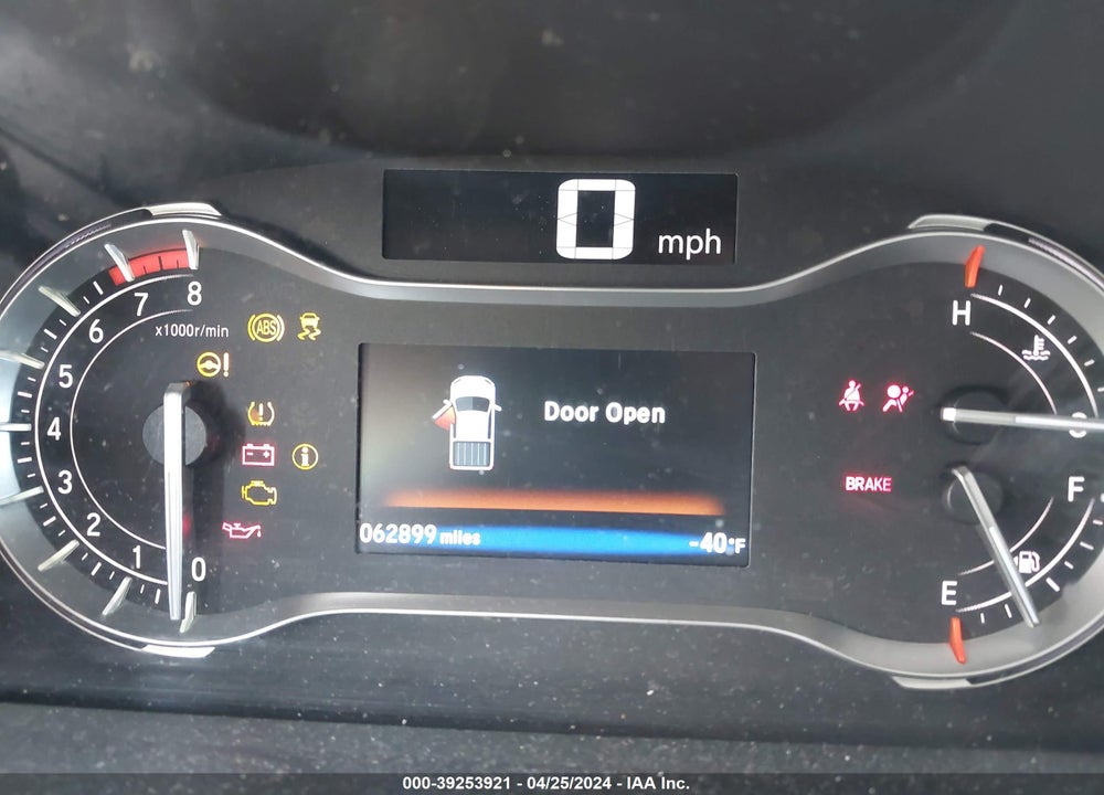 2018 HONDA RIDGELINE SPORT VIN: 5FPYK3F17JB003888