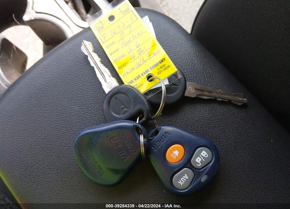 2007 PONTIAC G6 VALUE LEADER VIN: 1G2ZF58B574107108