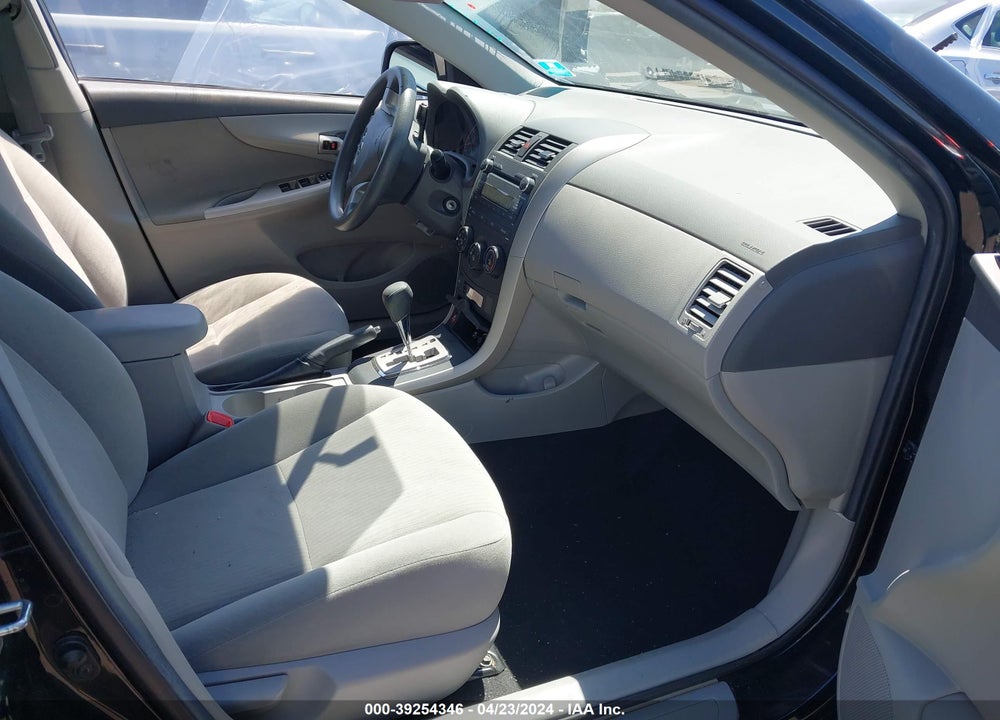 2010 TOYOTA COROLLA LE VIN: 1NXBU4EE9AZ375741