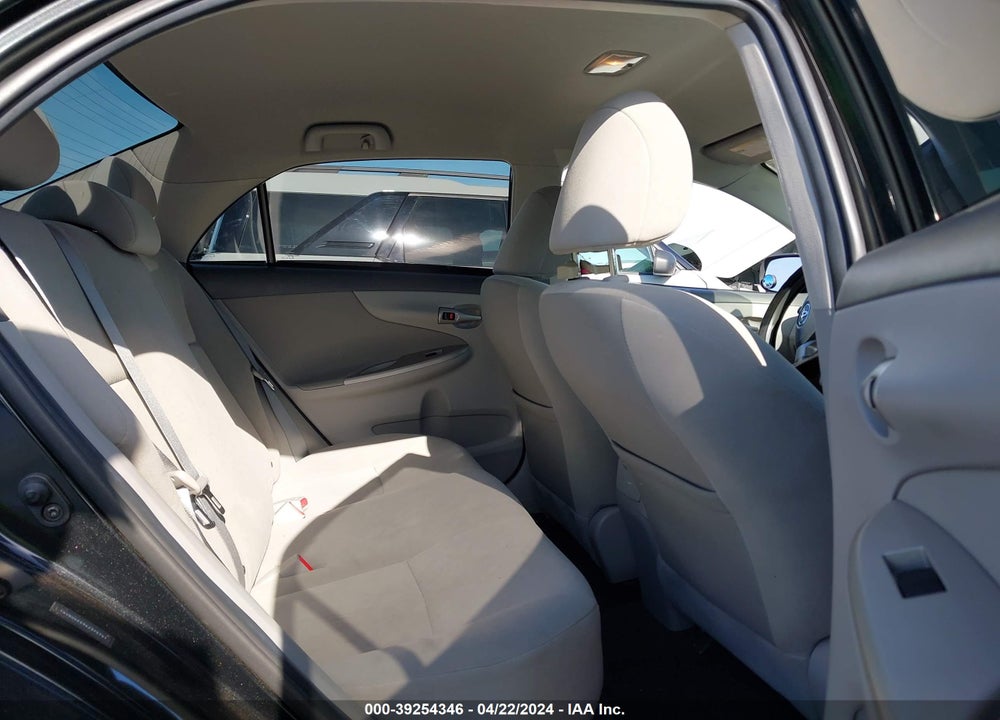 2010 TOYOTA COROLLA LE VIN: 1NXBU4EE9AZ375741