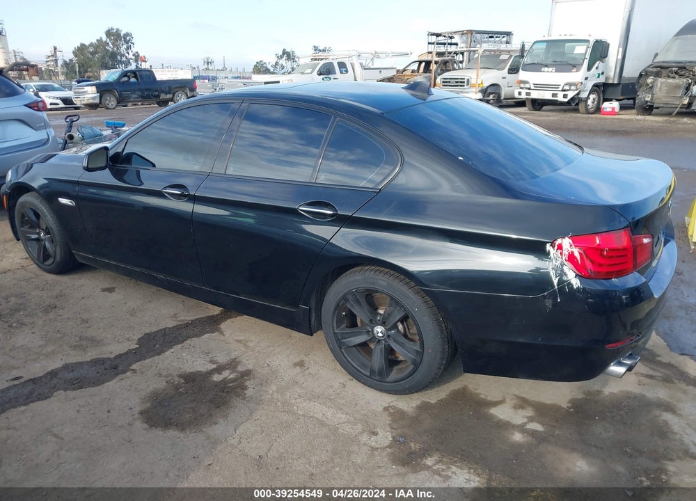 2012 BMW 528I VIN: WBAXG5C53CDX05304