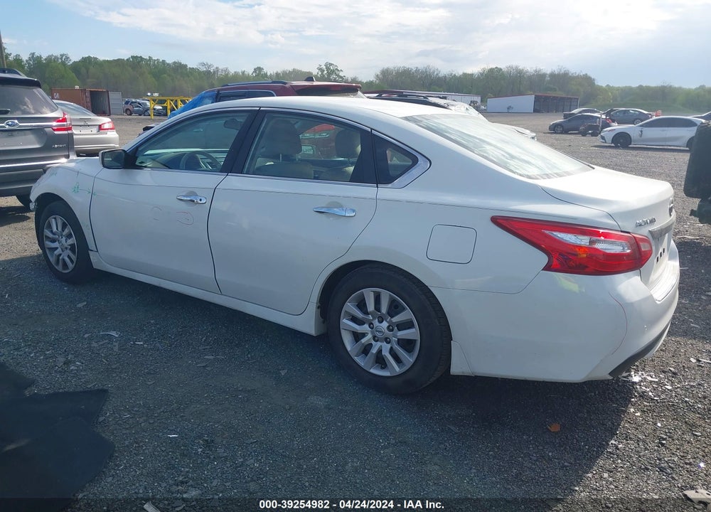 2016 NISSAN ALTIMA VIN: 1N4AL3APXGN385983