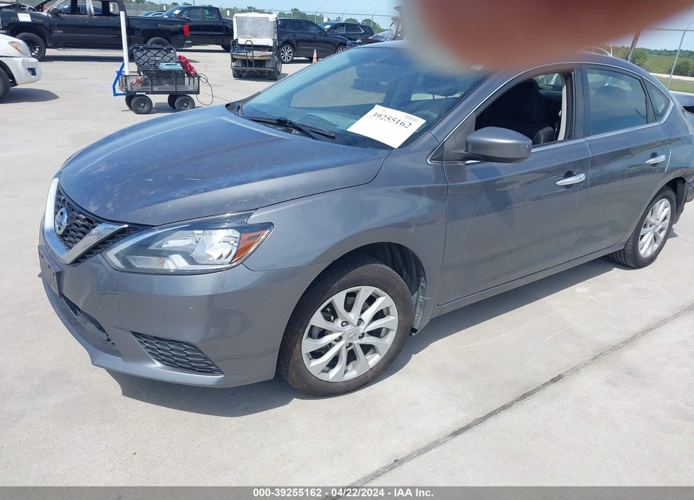 2018 NISSAN SENTRA SV VIN: 3N1AB7AP9JL609016