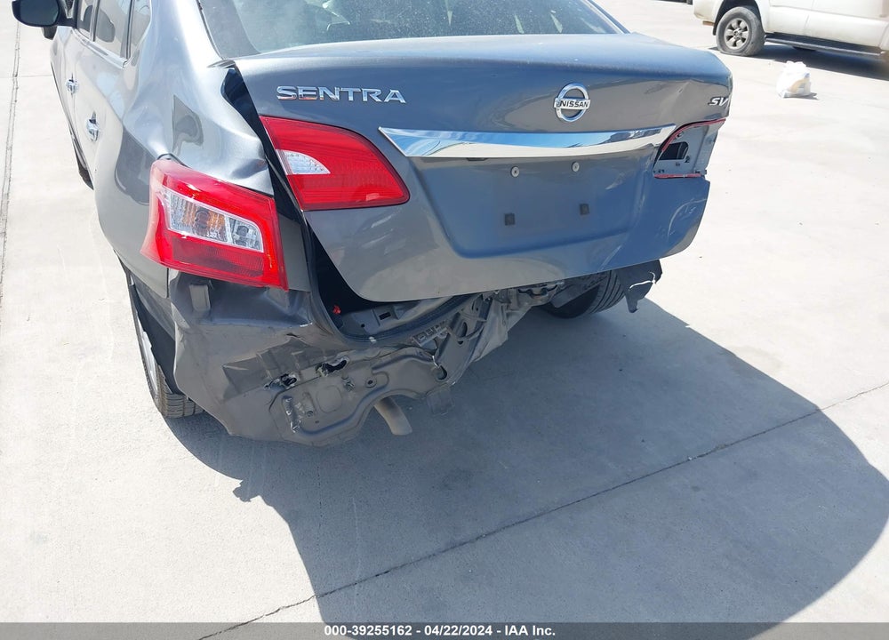 2018 NISSAN SENTRA SV VIN: 3N1AB7AP9JL609016