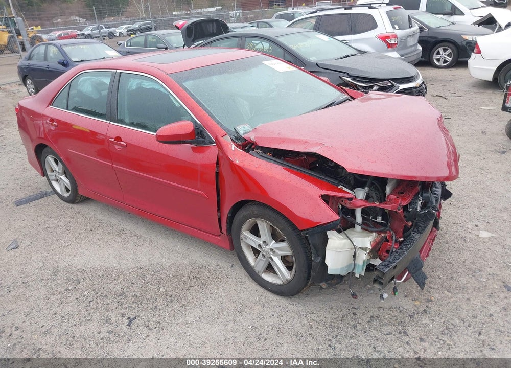 2013 TOYOTA CAMRY SE VIN: 4T1BF1FK3DU639697