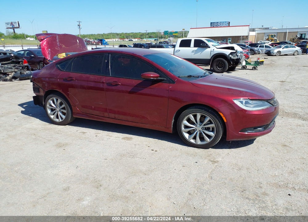 2016 CHRYSLER 200 S VIN: 1C3CCCBG8GN157776