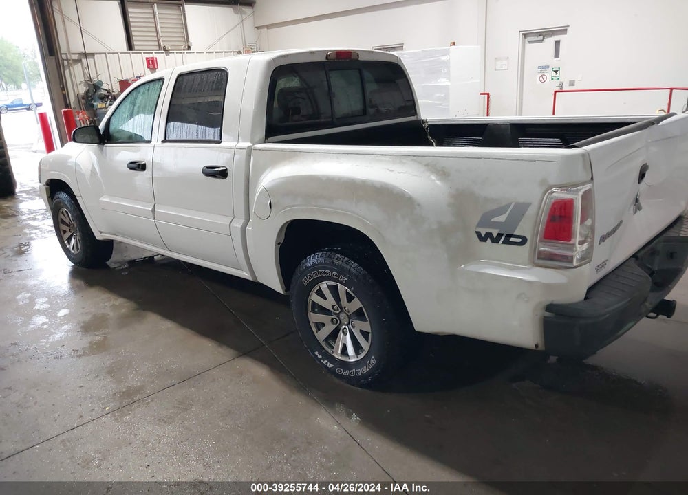 2008 MITSUBISHI RAIDER LS VIN: 1Z7HT28K28S572932