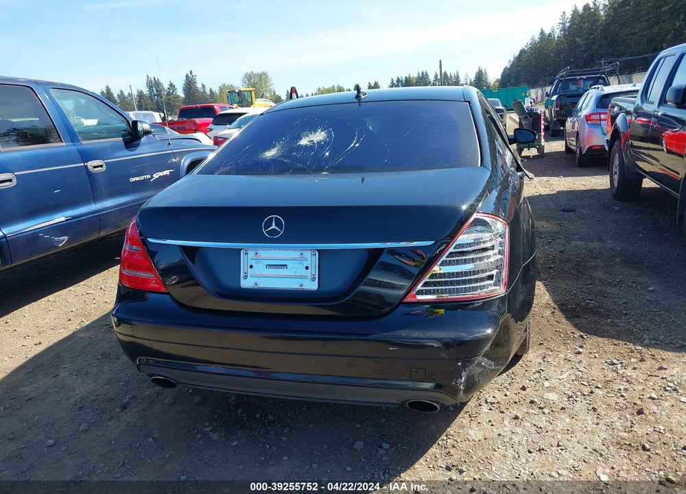 2007 MERCEDES-BENZ S 550 VIN: WDDNG71X17A116291