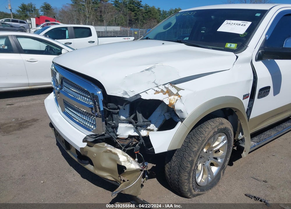 2015 RAM 1500 VIN: 1C6RR7PT8FS545812