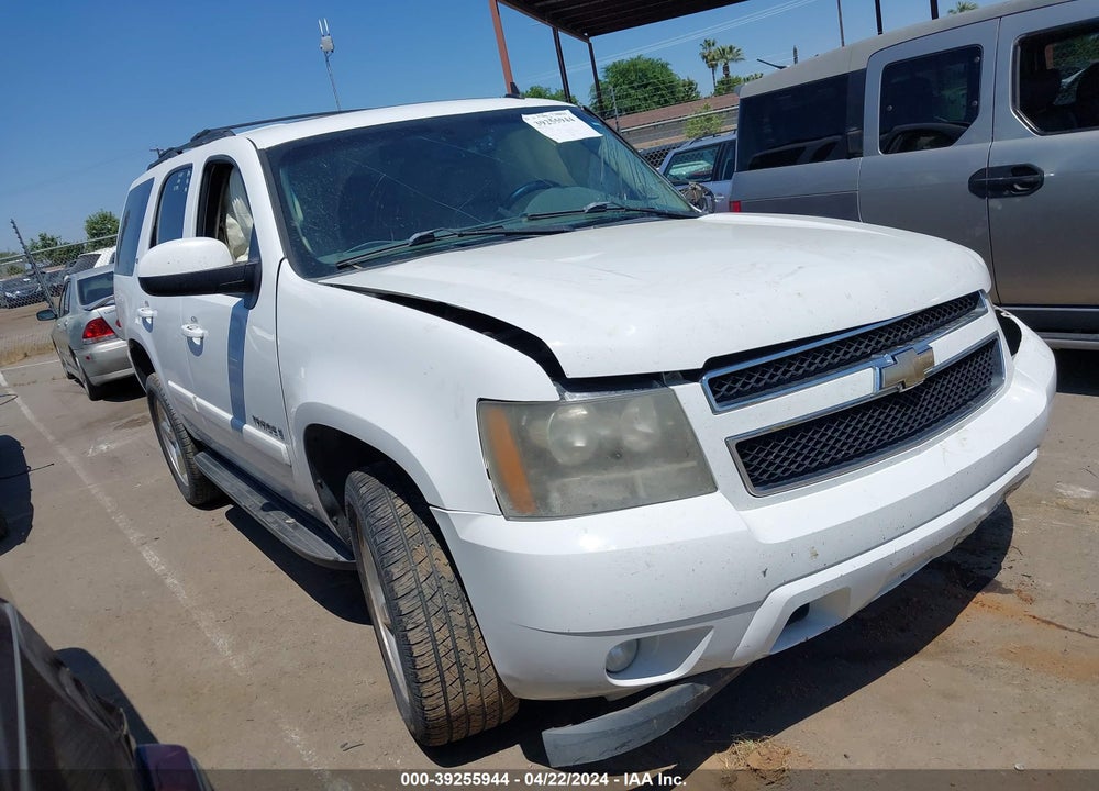 2008 CHEVROLET TAHOE LT VIN: 1GNFC13018R204176