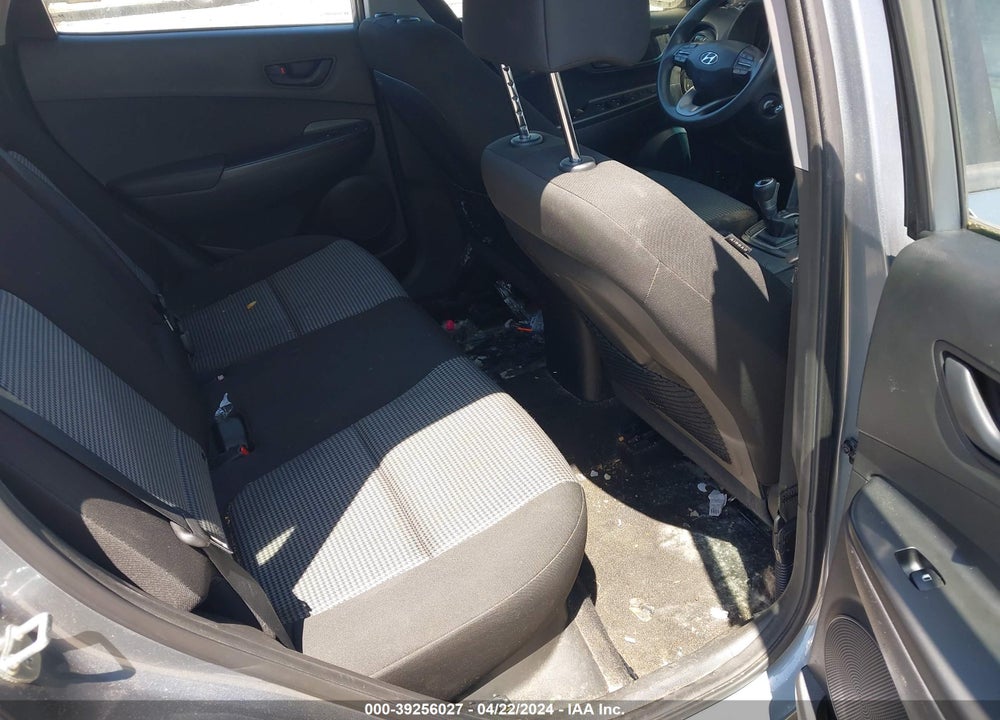 2018 HYUNDAI KONA SE VIN: KM8K1CAA0JU078735