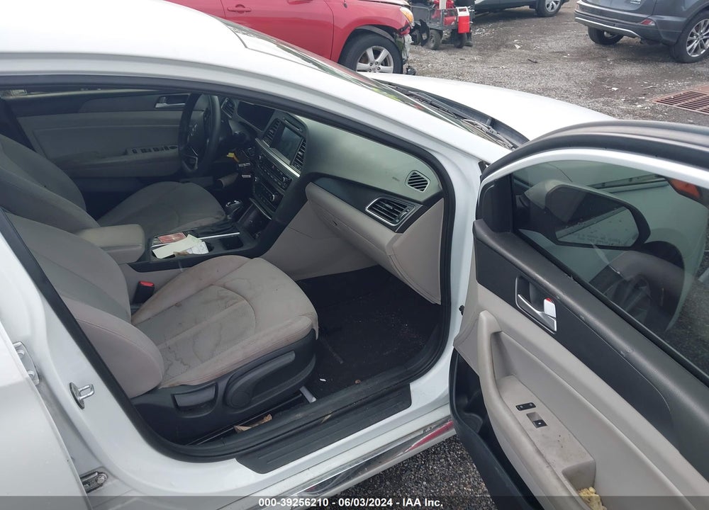 2017 HYUNDAI SONATA SPORT VIN: 5NPE34AF4HH444892