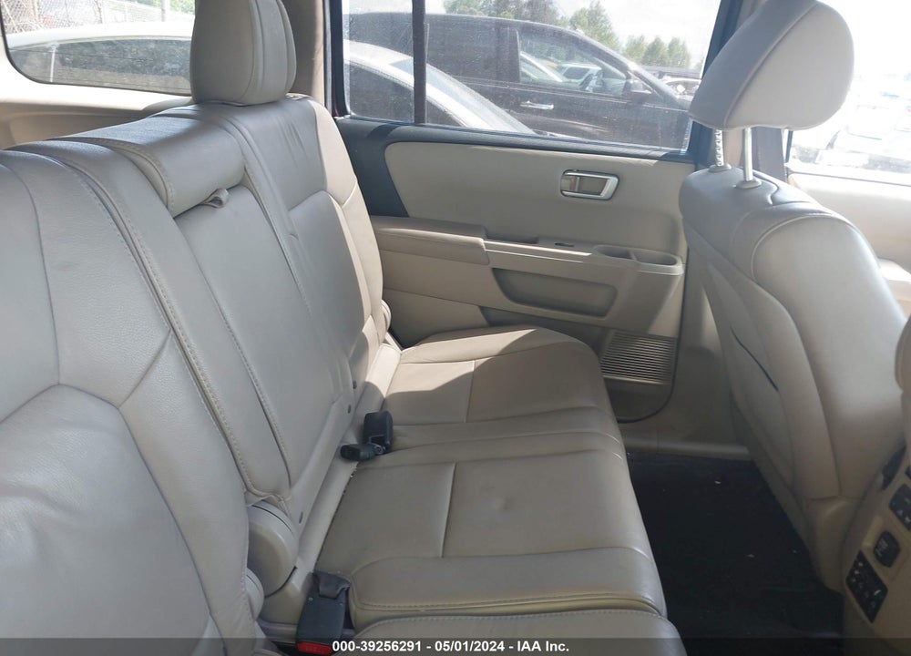 2012 HONDA PILOT TOURING VIN: 5FNYF3H94CB011188