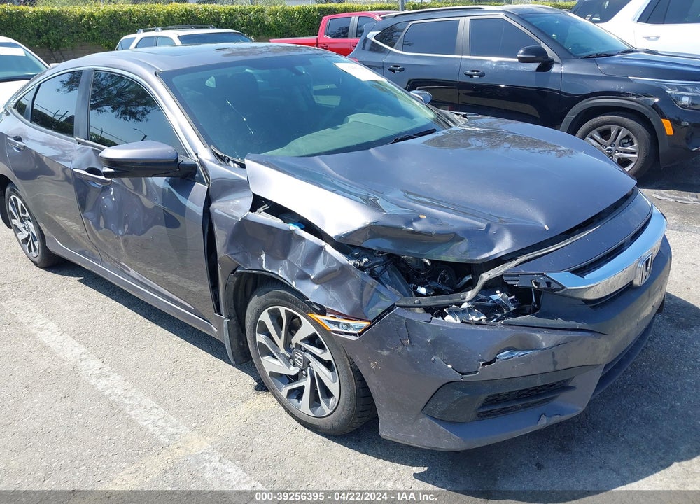 2018 HONDA CIVIC EX VIN: 2HGFC2F70JH577093