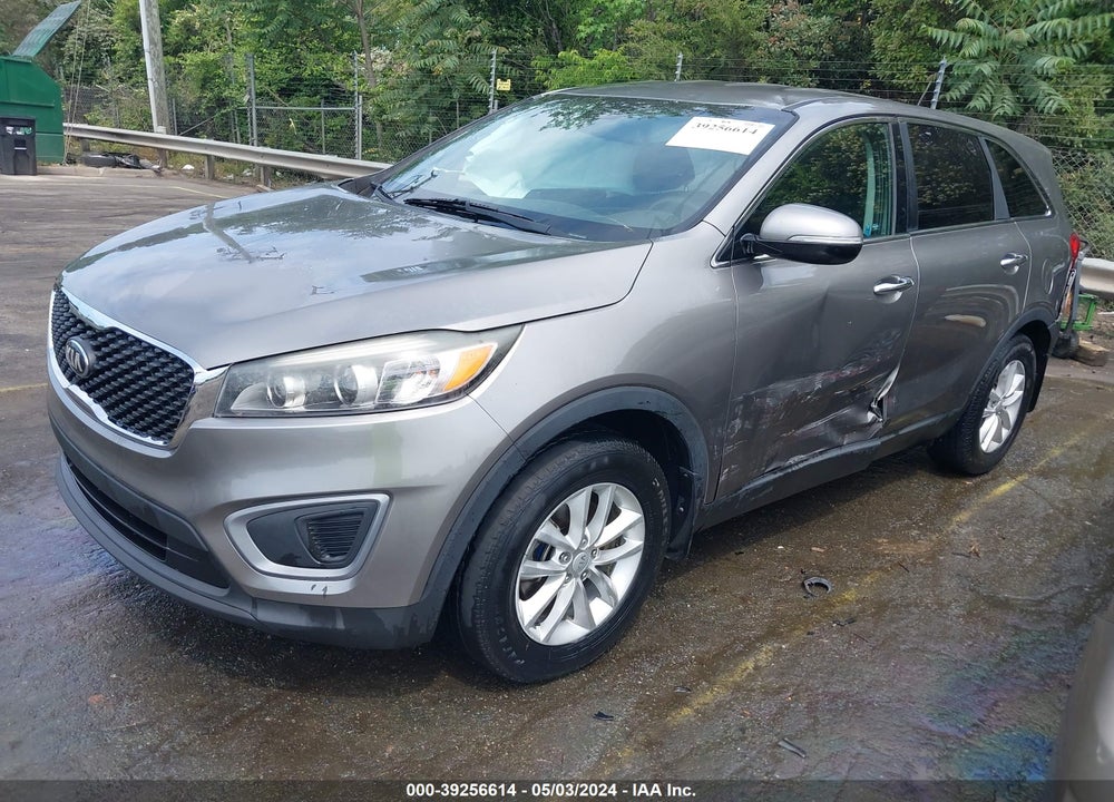 2016 KIA SORENTO 2.4L L VIN: 5XYPG4A31GG124793
