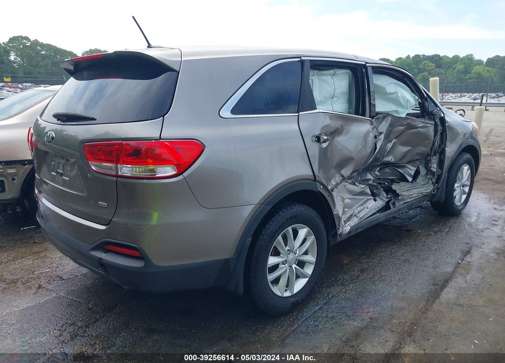 2016 KIA SORENTO 2.4L L VIN: 5XYPG4A31GG124793