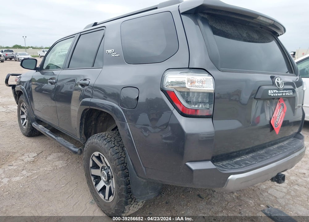 2019 TOYOTA 4RUNNER TRD OFF ROAD VIN: JTEBU5JR8K5669450