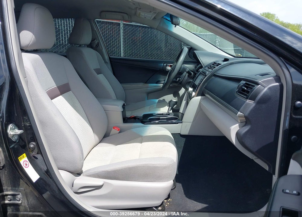 2014 TOYOTA CAMRY LE VIN: 4T4BF1FK2ER411584