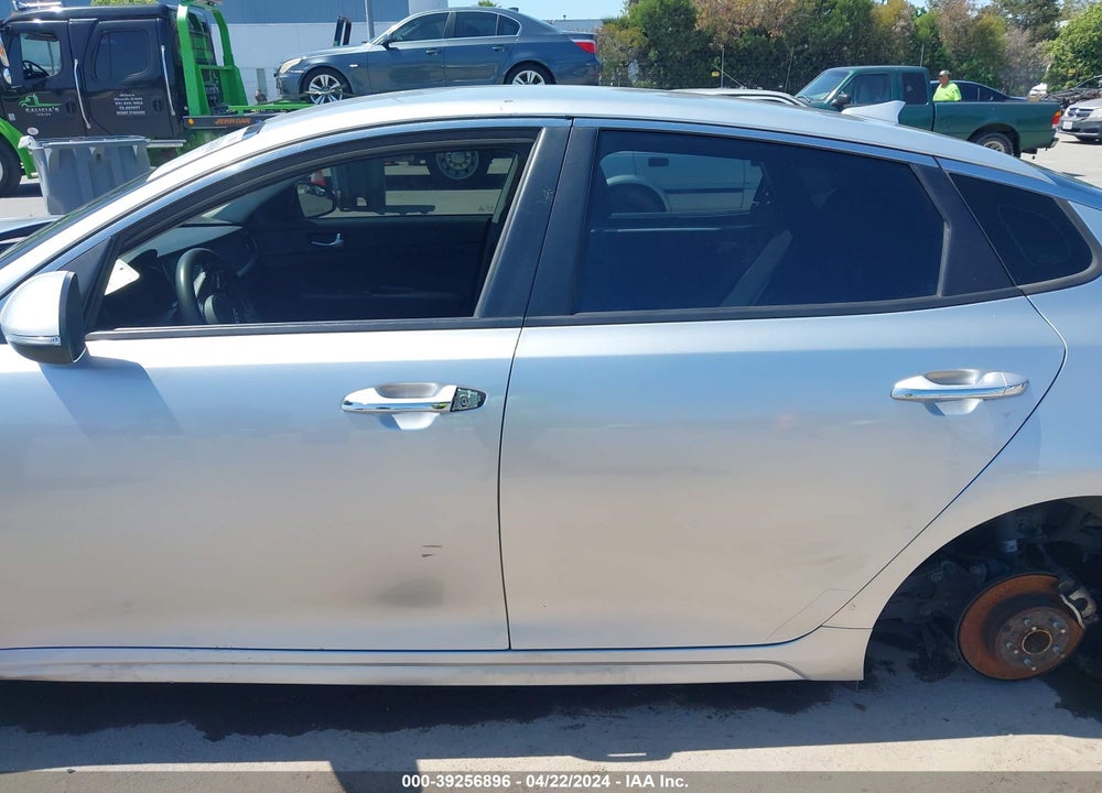 2019 KIA OPTIMA LX VIN: 5XXGT4L39KG313164