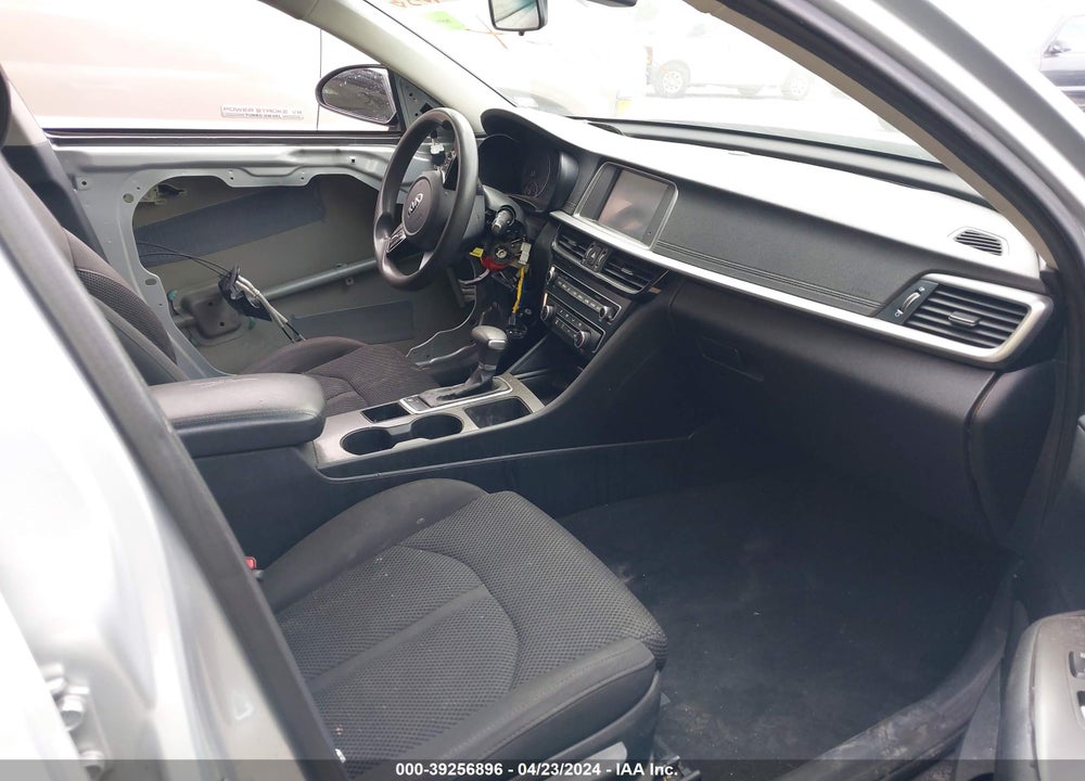 2019 KIA OPTIMA LX VIN: 5XXGT4L39KG313164