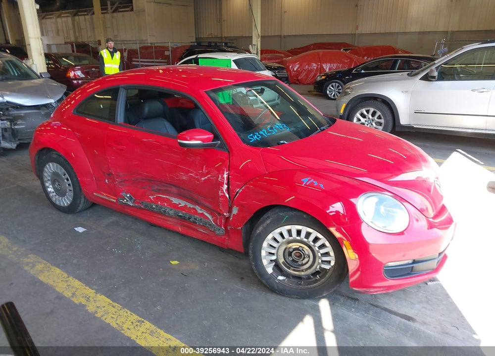 2015 VOLKSWAGEN BEETLE 1.8T VIN: 3VWJ17AT8FM603686