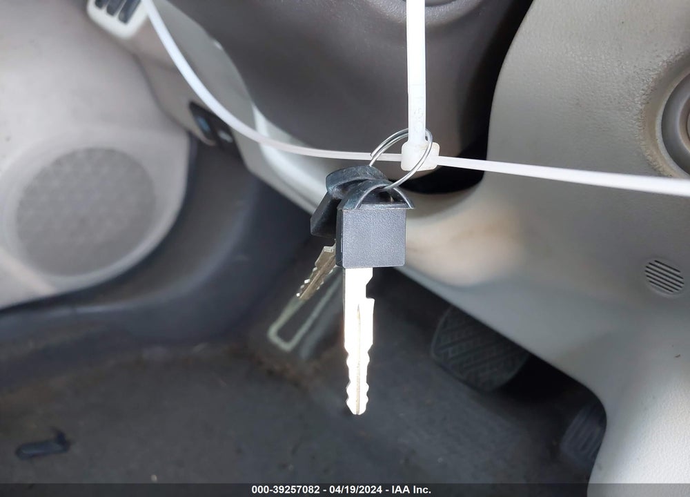 2011 NISSAN LEAF SL VIN: JN1AZ0CP6BT005436
