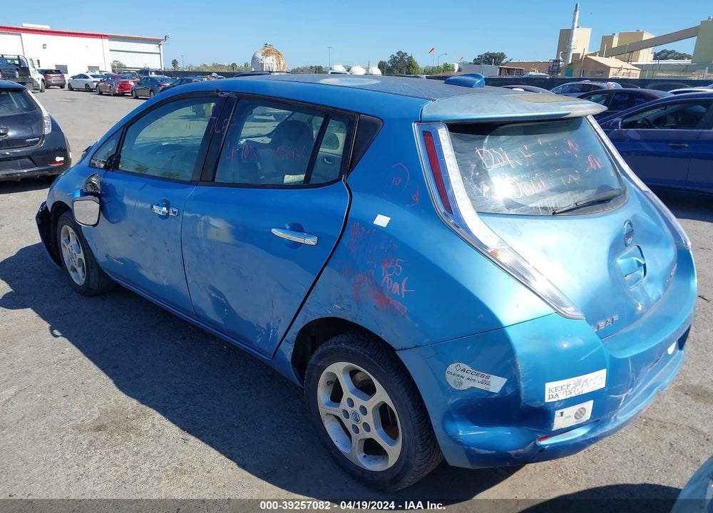 2011 NISSAN LEAF SL VIN: JN1AZ0CP6BT005436