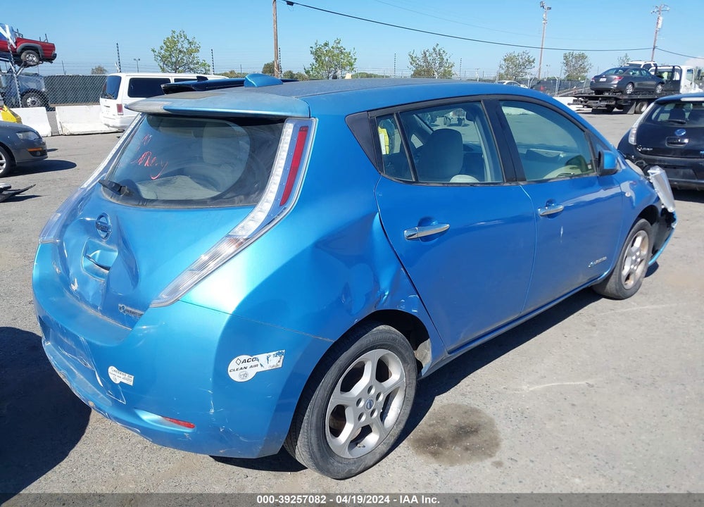2011 NISSAN LEAF SL VIN: JN1AZ0CP6BT005436