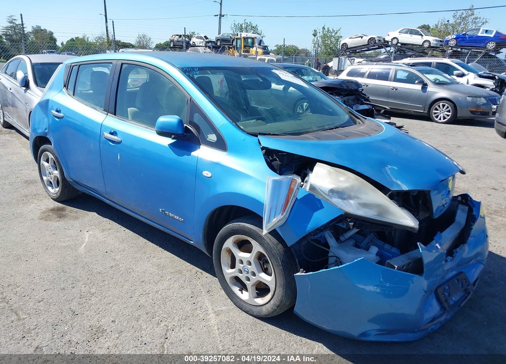 2011 NISSAN LEAF SL VIN: JN1AZ0CP6BT005436