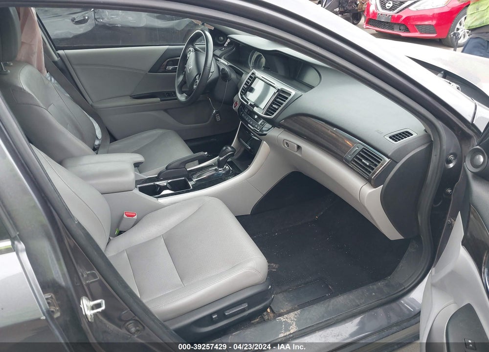 2016 HONDA ACCORD EX-L VIN: 1HGCR2F89GA030132