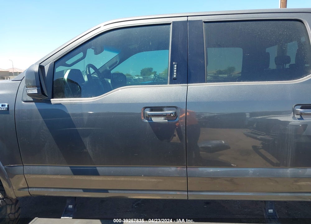 2018 FORD F-150 LARIAT VIN: 1FTEW1EP6JKD69743