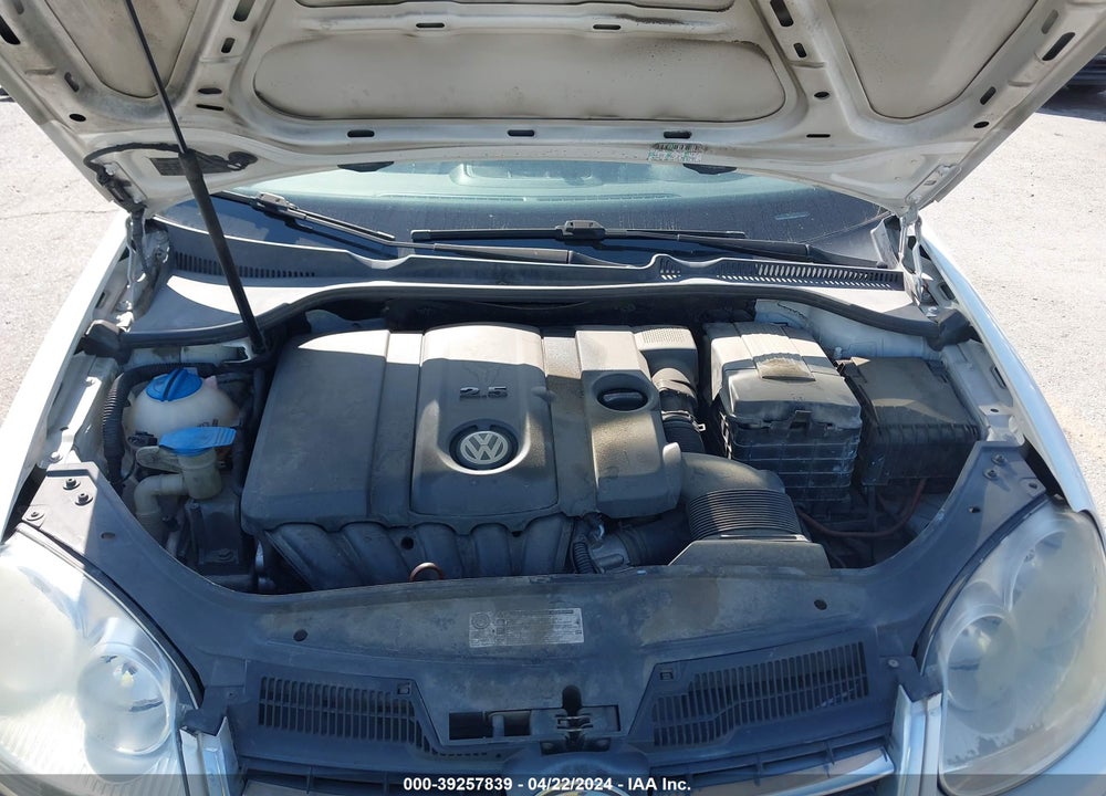 2010 VOLKSWAGEN JETTA VIN: 3VWAZ7AJ8AM119047
