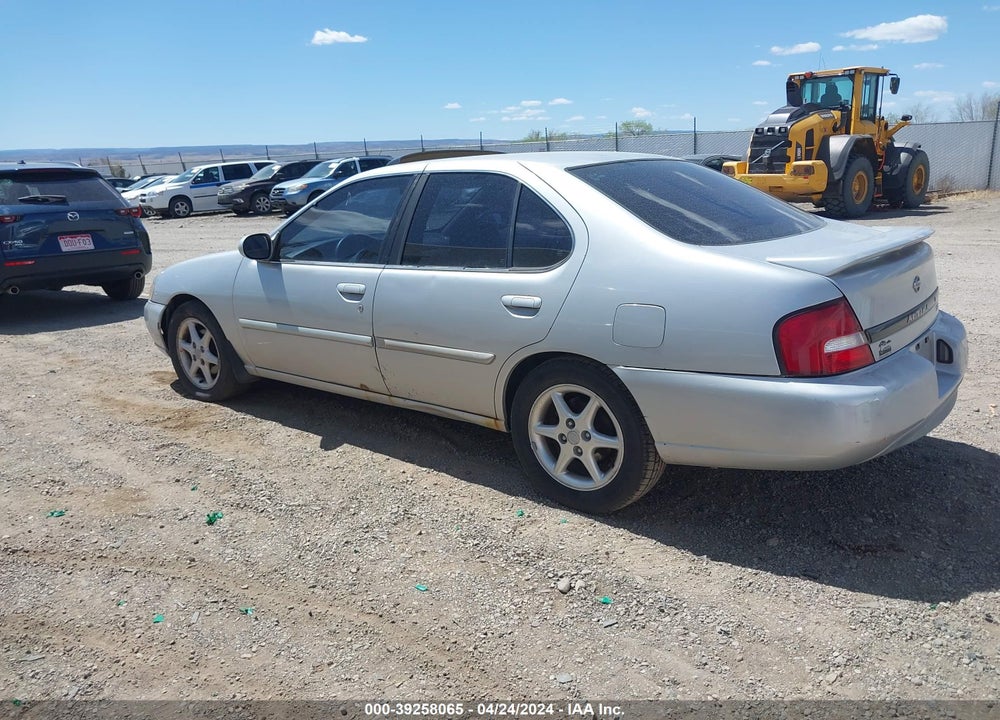 2000 NISSAN ALTIMA GLE/GXE/SE/XE VIN: 1N4DL01D3YC105917