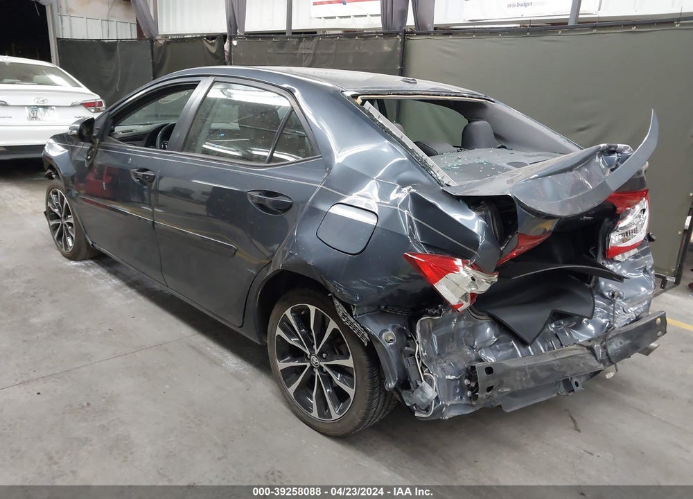 2017 TOYOTA COROLLA SE VIN: 5YFBURHE5HP604663