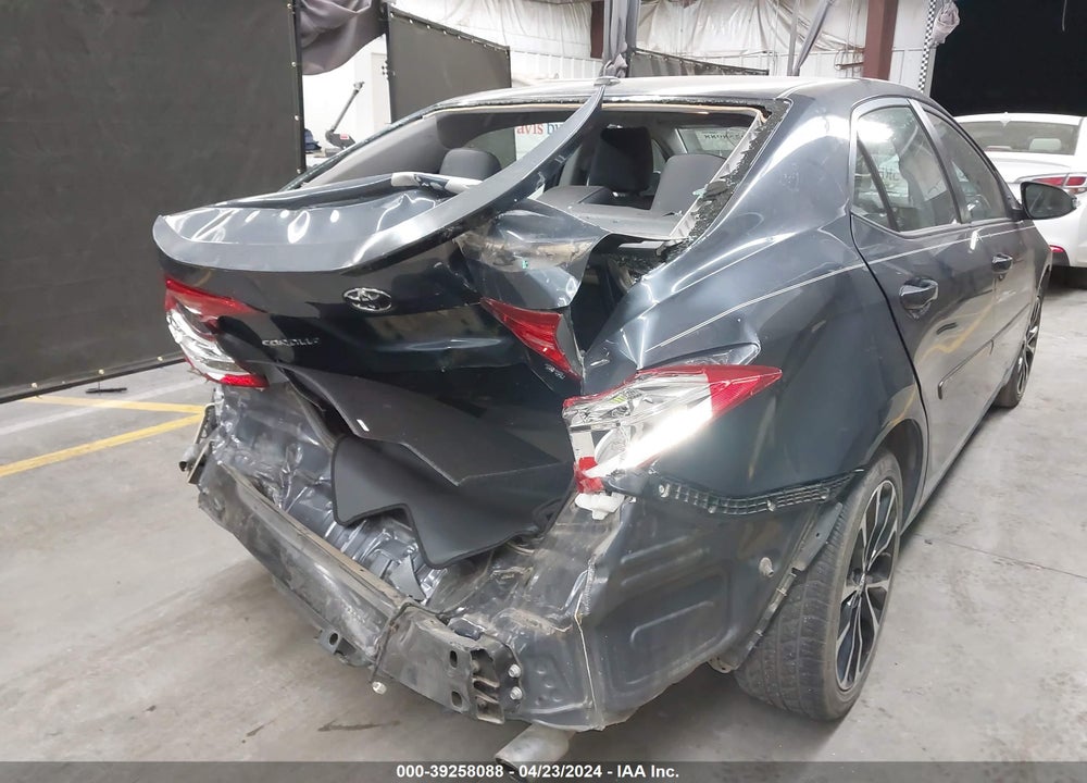 2017 TOYOTA COROLLA SE VIN: 5YFBURHE5HP604663