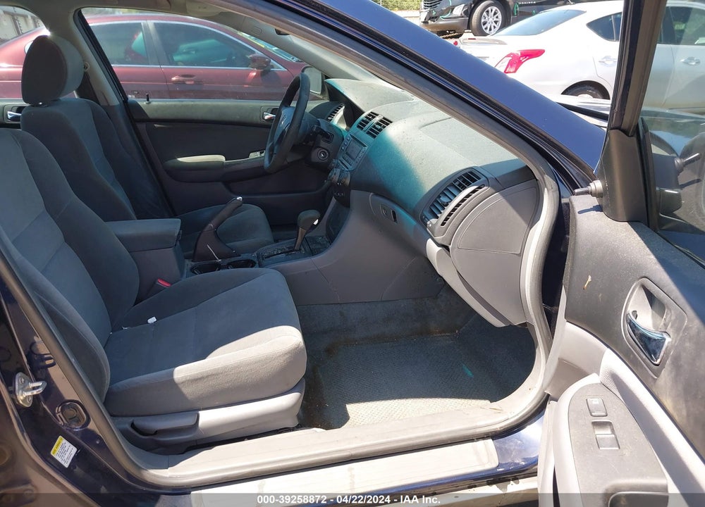 2007 HONDA ACCORD 2.4 VP VIN: 1HGCM56137A014320