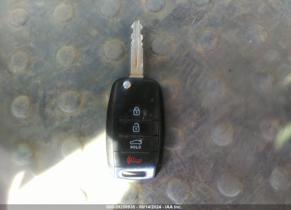 2018 KIA FORTE LX VIN: 3KPFK4A73JE214965
