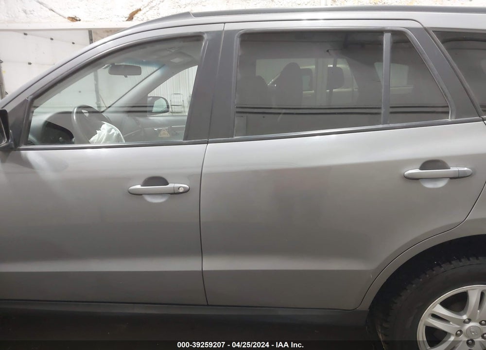 2010 HYUNDAI SANTA FE GLS VIN: 5NMSGDAB6AH400237