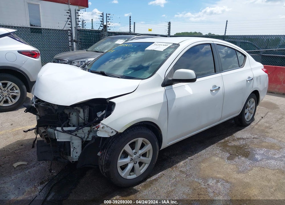 2012 NISSAN VERSA 1.6 SL VIN: 3N1CN7AP9CL819490