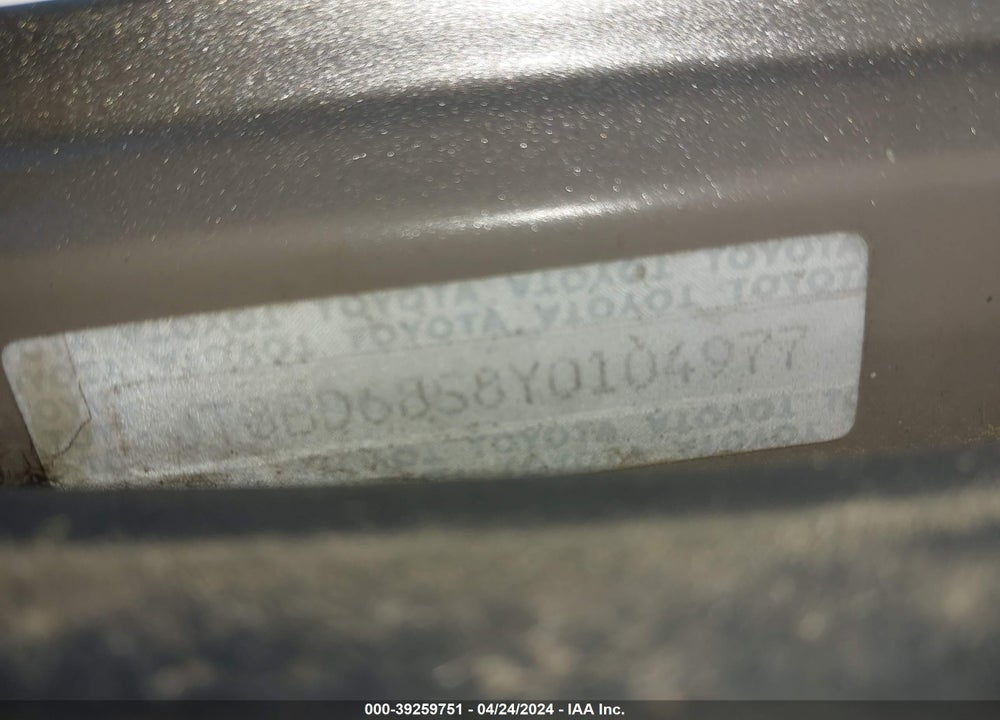 2000 LEXUS GS 300 VIN: JT8BD68S8Y0104977