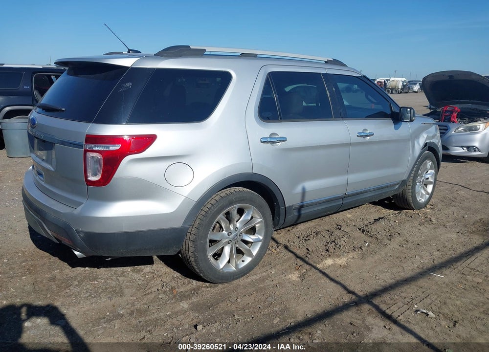 2011 FORD EXPLORER XLT VIN: 1FMHK7D85BGA50629