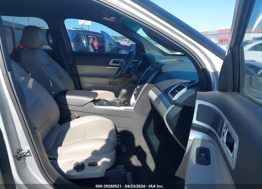 2011 FORD EXPLORER XLT VIN: 1FMHK7D85BGA50629