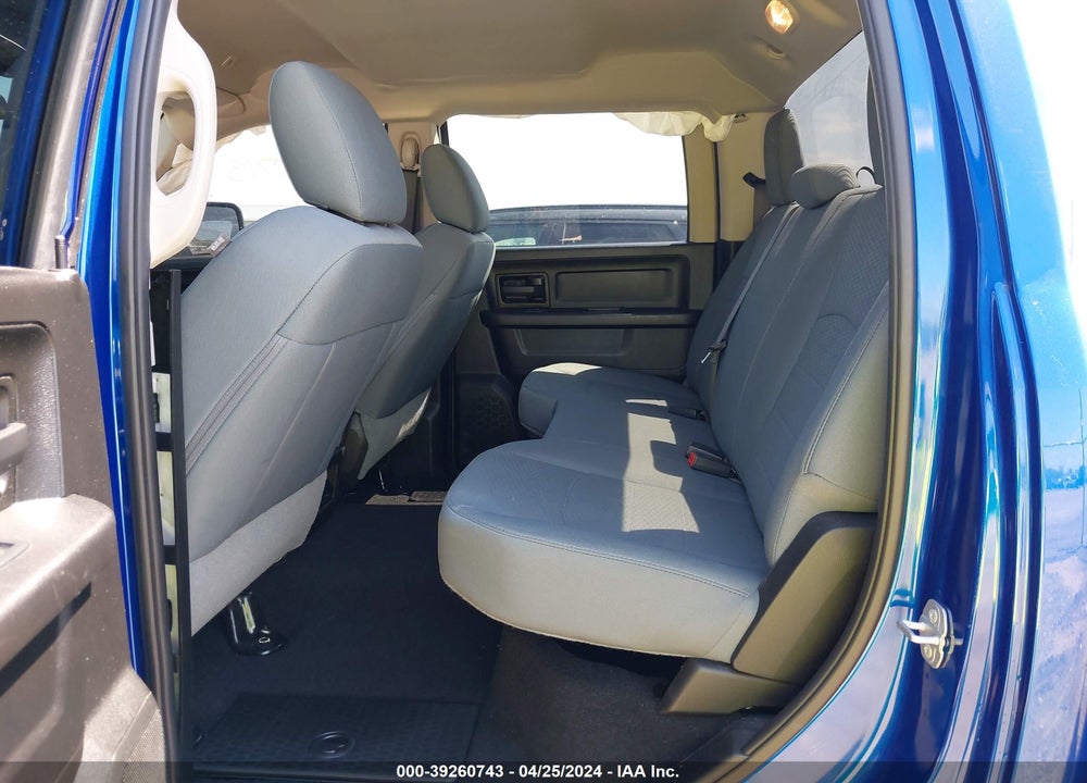 2019 RAM 1500 CLASSIC EXPRESS  4X4 5'7 BOX VIN: 1C6RR7KG0KS504045