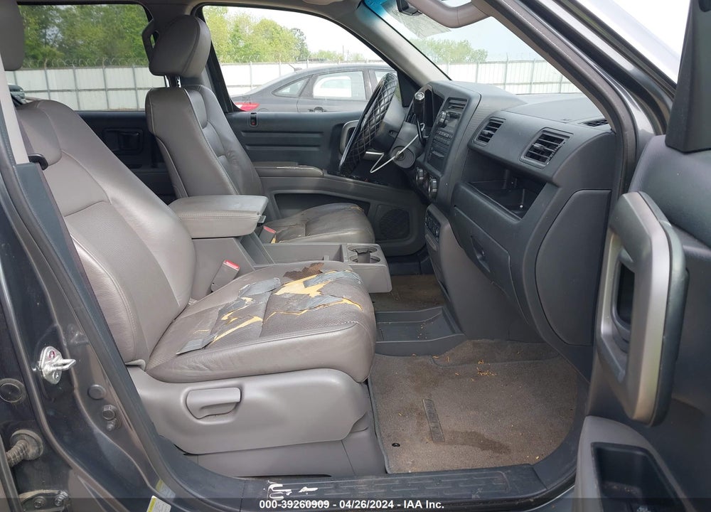 2010 HONDA RIDGELINE RTL VIN: 5FPYK1F56AB011004