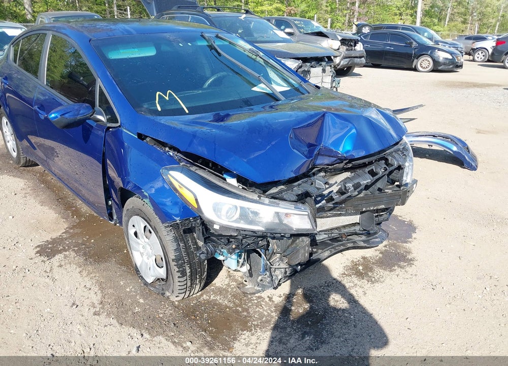 2018 KIA FORTE LX VIN: 3KPFK4A75JE199367